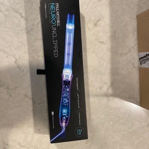 Paul Mitchell Neuro Unclipped Wand